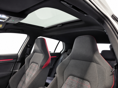 Volkswagen Golf GTI Golf 8 2.0 TSI 245 DSG PANO NAVI