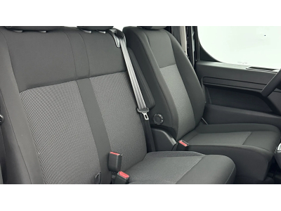 Citroën Jumpy 180 EAT8 DOKA M 6 Sitzer/Kamera