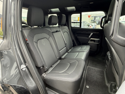 Land-Rover Defender Defender 110 P300 Hybrid X-Dynamic SE/CARPATHIAN