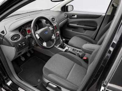 Ford Focus 1.8 TDCi 115 Turnier Ghia