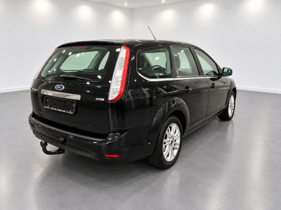Ford Focus 1.8 TDCi 115 Turnier Ghia