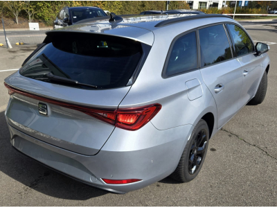 Seat Leon Sportstourer Style 1.0 eTSI DSG Kamera/PDC
