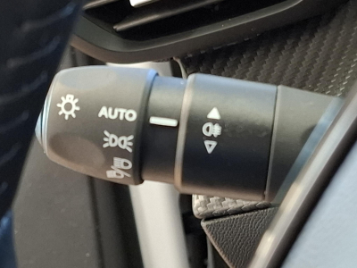 Peugeot 2008 1.2 Allure