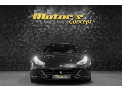 Ferrari GTC4Lusso T V8 - NERO DAYTONA