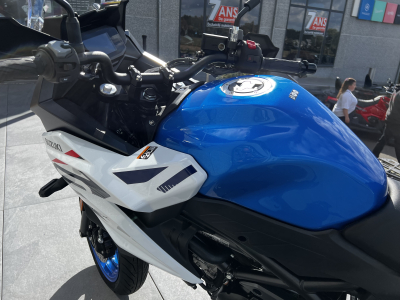 Suzuki SV - 7 GX  