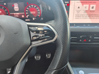 Volkswagen Golf 1.5 TSI R-LINE CARPLAY GPS BLUETOOTH PHARES LED