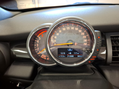 MINI Cooper Cabrio 1.5d 115
