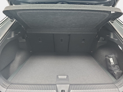 Volkswagen T-Roc 1.5 eTSi 150 DSG R-Line