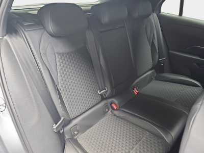 Volkswagen T-Roc 1.5 eTSi 150 DSG R-Line