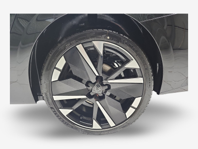 Peugeot 308 1.2 Hybrid e-DSC6 145 GT