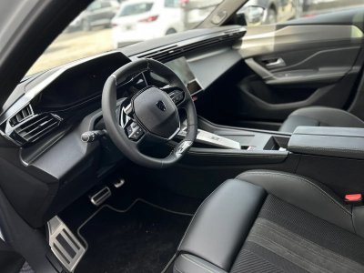 Peugeot 308 1.2 PureTech 145 e-DSC6 GT