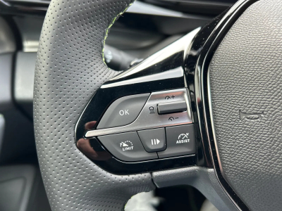 Peugeot 308 1.2 PureTech 145 e-DSC6 GT