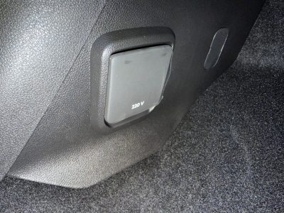Fiat Doblo 130 AT AHK/Webasto/3  Sitzer