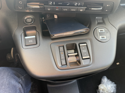 Fiat Doblo 130 AT AHK/Webasto/3  Sitzer