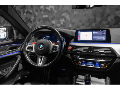BMW M5 F90 X-Drive