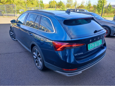 Skoda Octavia RS Scout 2.0 TDI DSG 4x4 /Pano/Canton/AHK