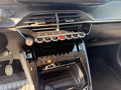 Peugeot 208 1.2 ALLURE PACK 100