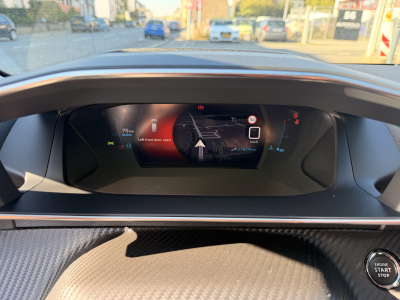 Peugeot 208 1.2 ALLURE PACK 100