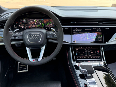 Audi RSQ8 performance 4.0 TFSI quattro