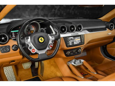 Ferrari FF V12 - GRIGIO SILVERSTONE