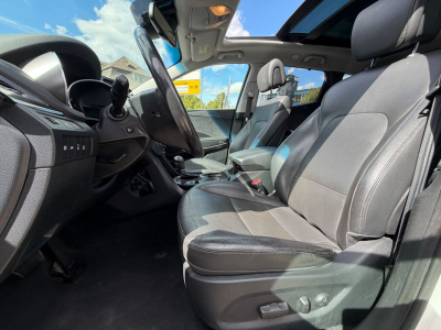 Hyundai Santa Fe Premium 4WD