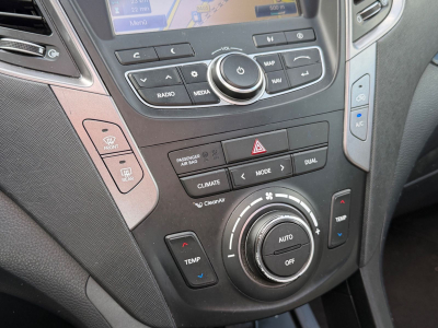 Hyundai Santa Fe Premium 4WD