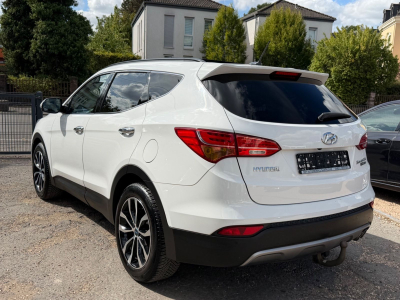 Hyundai Santa Fe Premium 4WD