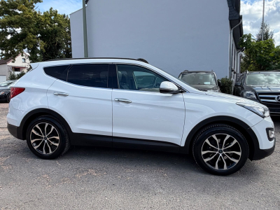Hyundai Santa Fe Premium 4WD