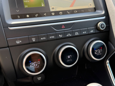 Jaguar E-Pace E-PACE S AWD /Pano/Leder/Xenon/Led/9Gang