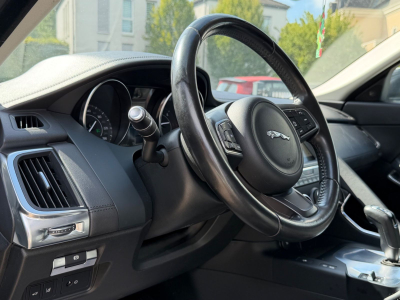 Jaguar E-Pace E-PACE S AWD /Pano/Leder/Xenon/Led/9Gang