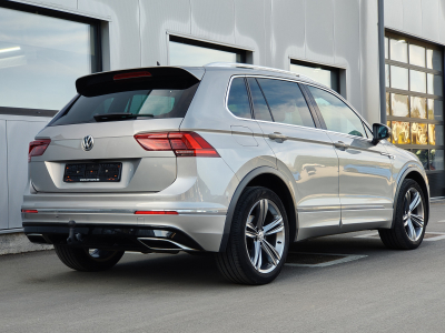 Volkswagen Tiguan 1.4 TSI R-LINE DSG CARPLAY GPS TOIT OUVRANT INTERIEUR CUIR