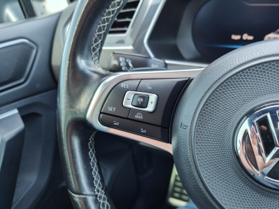 Volkswagen Tiguan 1.4 TSI R-LINE DSG CARPLAY GPS TOIT OUVRANT INTERIEUR CUIR