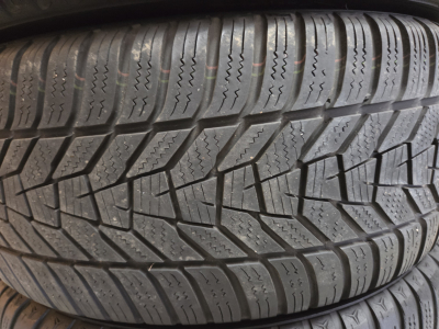 Jantes alu + Pneus hiver 18