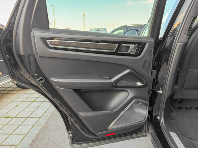 Porsche Cayenne Cayenne Coupe Turbo/22°/360/PANO/BURM/ACC/LUFT/CHRONO/HUD/AHK