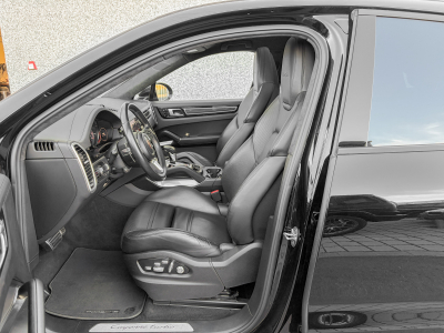 Porsche Cayenne Cayenne Coupe Turbo/22°/360/PANO/BURM/ACC/LUFT/CHRONO/HUD/AHK