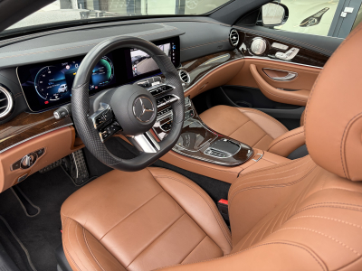 Mercedes-Benz E 300 E 300 E Limousine AMG LINE