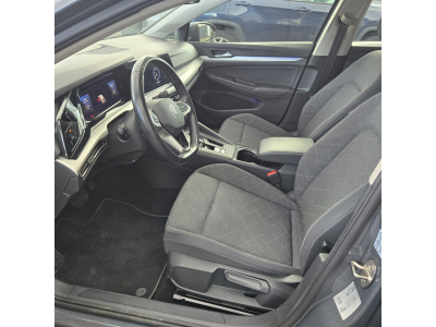 Volkswagen Golf 1.5 eTSI Life Business Premium DSG