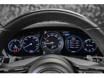 Porsche 992 .1 CARRERA CABRIOLET PDK