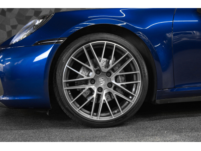 Porsche 992 .1 CARRERA CABRIOLET PDK
