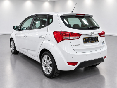 Hyundai ix20 1.4 CRDI 77 Classic blue Navi Pdc Cruise