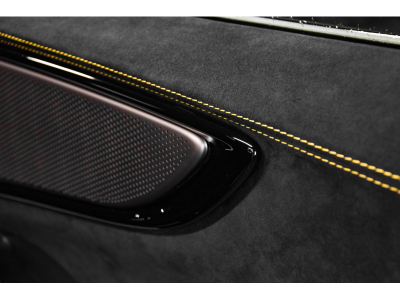 Ferrari Purosangue 6.5 V12 - NERO DAYTONA