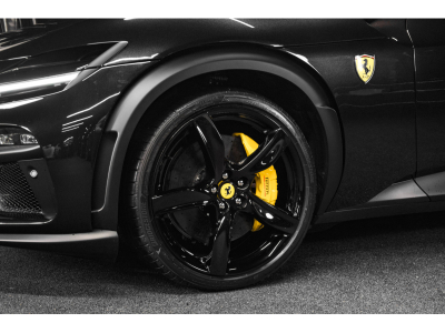 Ferrari Purosangue 6.5 V12 - NERO DAYTONA