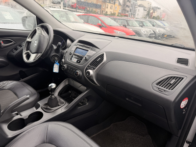 Hyundai ix35 1.7 CRDI Style Blue Blue 2WD 115