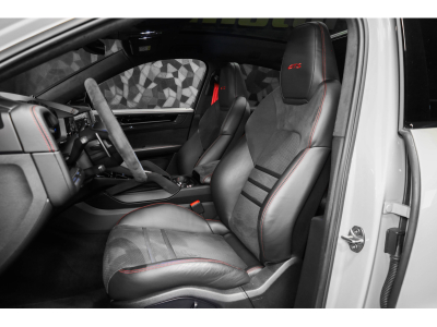 Porsche Cayenne GTS Coupé 4.0 V8