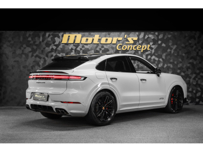 Porsche Cayenne GTS Coupé 4.0 V8