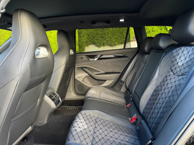 Volkswagen Passat Variant 1.5 TSI e-Hybrid 272 R-Line