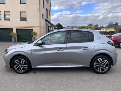 Peugeot 208 208 1.2i Automatique Allure 100cv iCockpit LED CarPlay