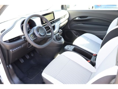 Fiat 500 1.0 Hybrid 65 Cabrio Dolce Vita