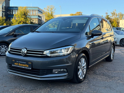 Volkswagen Touran 1.6 TDI DSG/Leder/Navi/Pano/Kamera/Voll