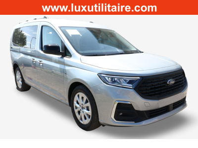 Ford Grand Tourneo 2.0 TDi 122 Auto Titanium